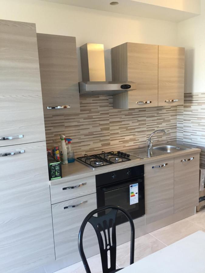 Attico Tacito Apartment Ventimiglia Ngoại thất bức ảnh