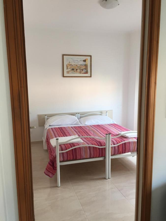 Attico Tacito Apartment Ventimiglia Ngoại thất bức ảnh