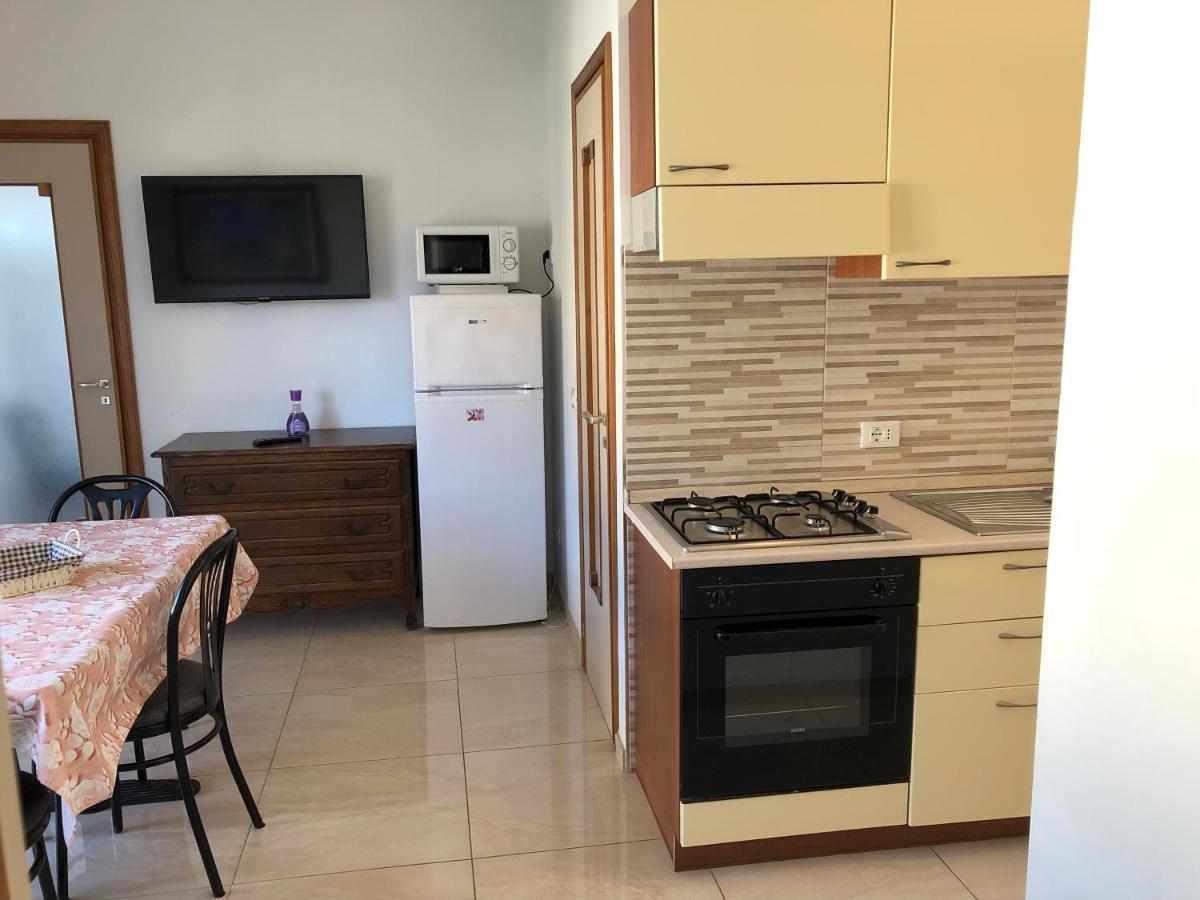 Attico Tacito Apartment Ventimiglia Ngoại thất bức ảnh