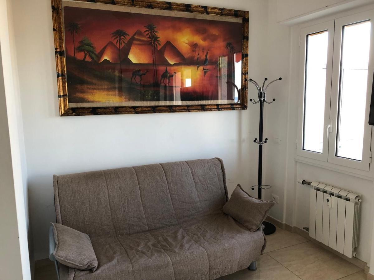Attico Tacito Apartment Ventimiglia Ngoại thất bức ảnh